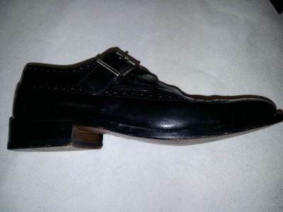 Броги туфли Bally Броги туфли Bally (Швейцария) оригинал
размер 39-40
натуральная кожа 
стильные
