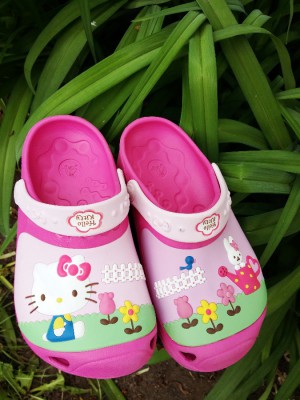 Кроксы Crocs J1 кроксы Hello Kitty