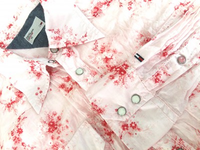 Рубашка Tommy Hilfiger р. M бледно розовая с цветами в тон